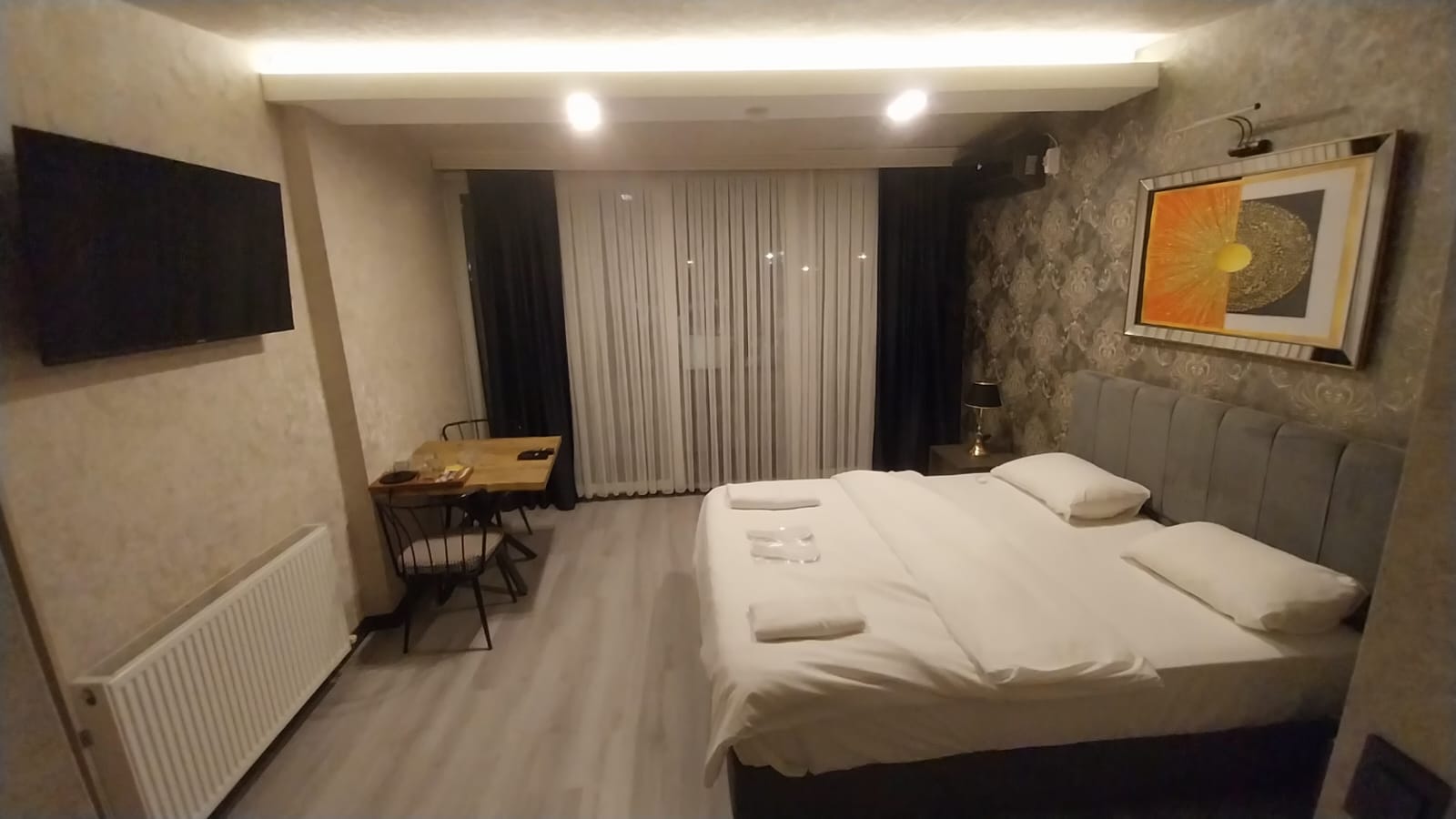 DENİZ MANZARALI SUİT ODA + AÇIK TERAS